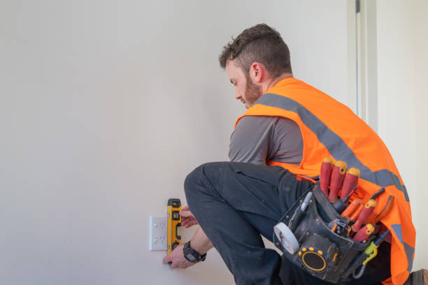 Best Affordable Emergency Electrician  in Flippin, AR